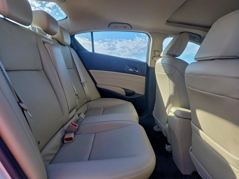 Photo 10 from auction – 2018 ACURA ILX BASE W with VIN 19UDE2F36JA003594