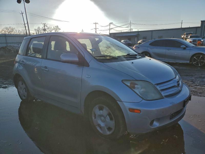 Photo 4 from auction – 2005 TOYOTA SCION XA with VIN JTKKT624850093093