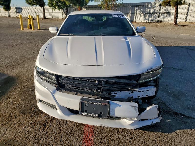 Photo 5 from auction – 2016 DODGE CHARGER SX with VIN 2C3CDXHGXGH222891