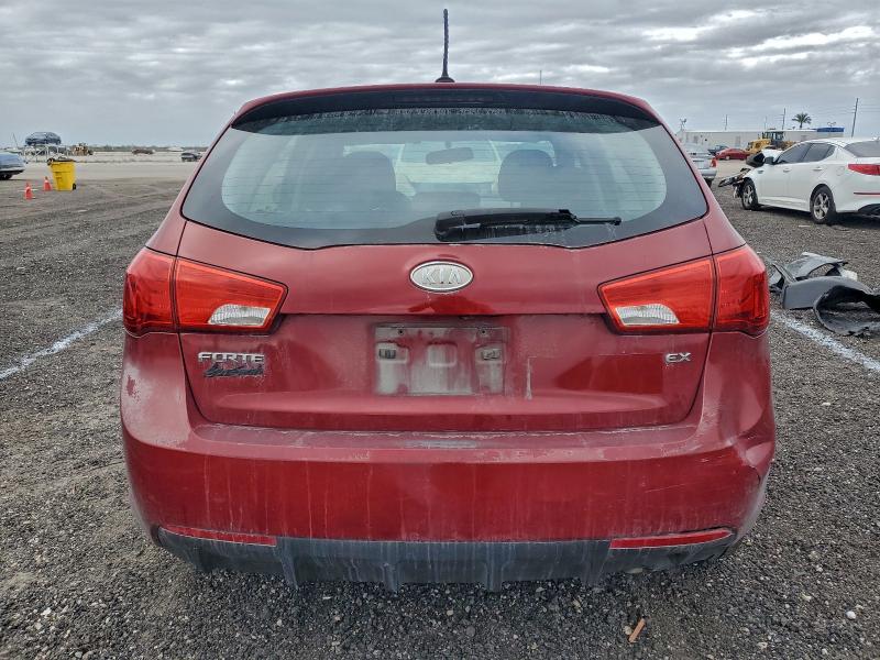 Photo 6 from auction – 2011 KIA FORTE EX with VIN KNAFU5A25B5333213