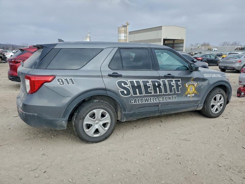 Photo 3 from auction – 2022 FORD EXPLORER P with VIN 1FM5K8AB5NGB80004