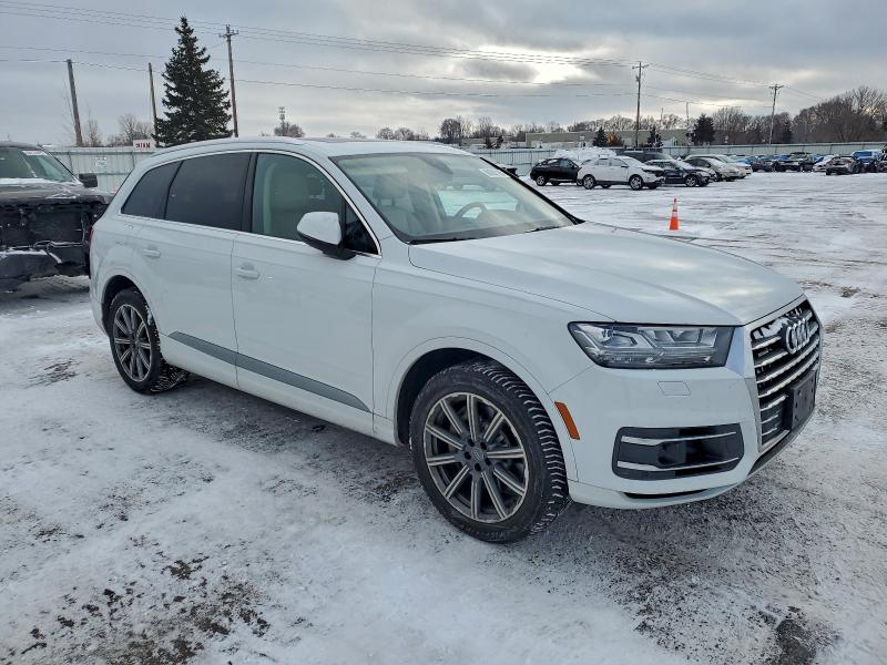 Photo 4 from auction – 2018 AUDI Q7 PRESTIG with VIN WA1VAAF74JD027610