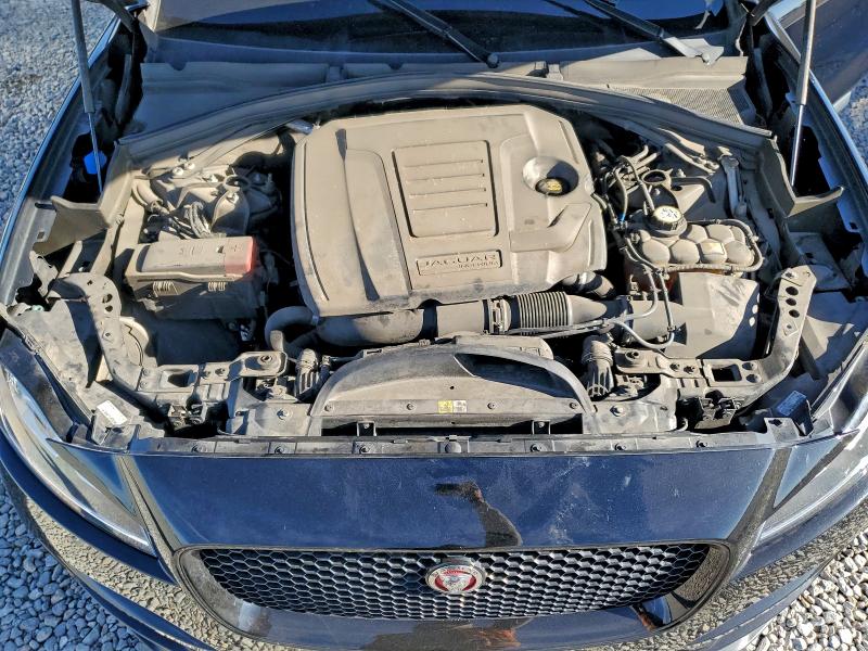 Photo 12 from auction – 2019 JAGUAR F-PACE PRE with VIN SADCJ2FX3KA393472