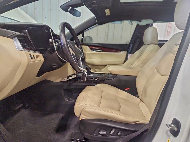Photo 7 from auction – 2017 CADILLAC XT5 PREMIU with VIN 1GYKNERS6HZ129082