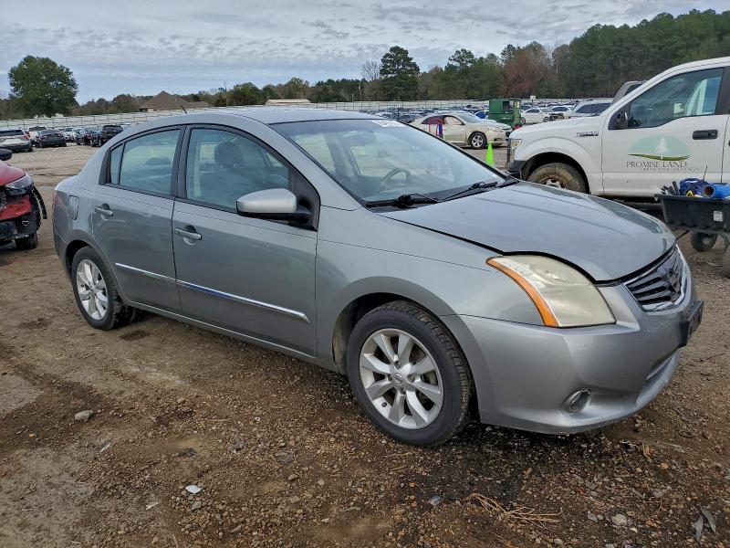 Photo 4 from auction – 2010 NISSAN SENTRA 2.0 with VIN 3N1AB6AP2AL688653