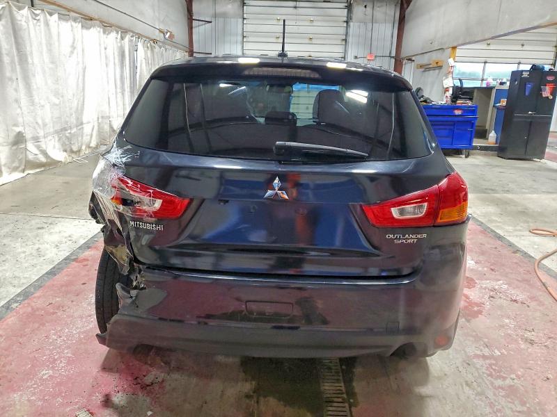 Photo 6 from auction – 2014 MITSUBISHI OUTLANDER with VIN 4A4AR4AU6EE026253