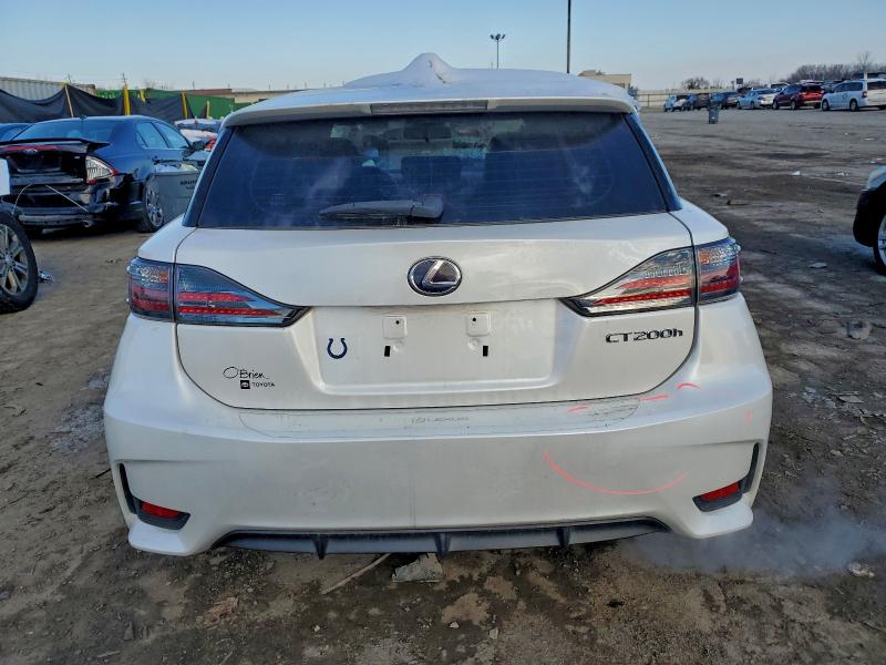 Photo 6 from auction – 2015 LEXUS CT 200 with VIN JTHKD5BH6F2240906