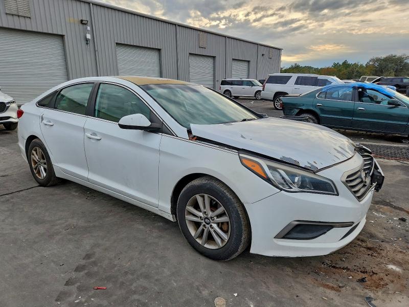 Photo 4 from auction – 2016 HYUNDAI SONATA SE with VIN 5NPE24AFXGH398972