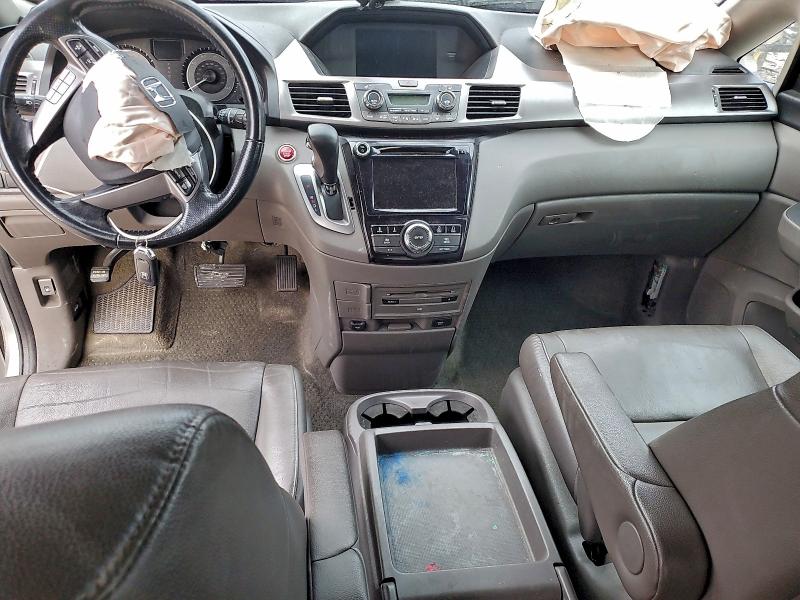 Photo 8 from auction – 2015 HONDA ODYSSEY EX with VIN 5FNRL5H60FB069852