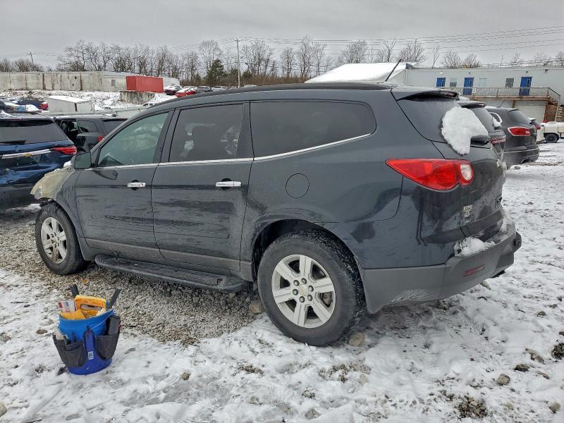 Photo 2 from auction – 2011 CHEVROLET TRAVERSE L with VIN 1GNKVGED0BJ223643