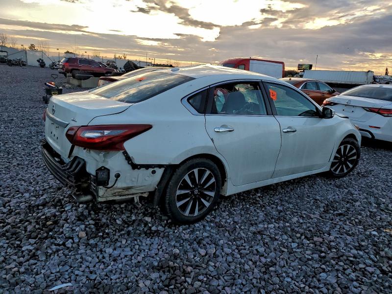 Photo 3 from auction – 2018 NISSAN ALTIMA 2.5 with VIN 1N4AL3AP1JC163898