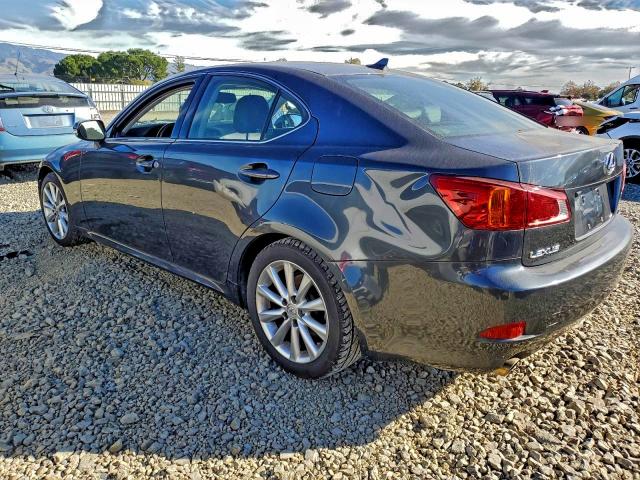 Photo 2 from auction – 2010 LEXUS IS 250 with VIN JTHBF5C20A5121695