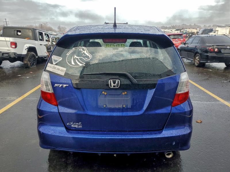 Photo 6 from auction – 2010 HONDA FIT with VIN JHMGE8H47AS009241