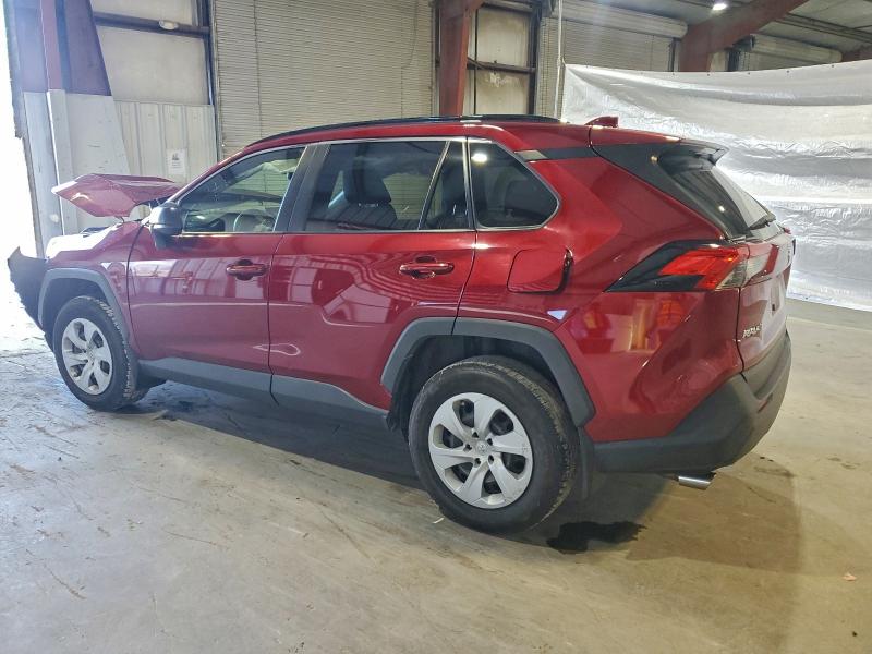 Photo 2 from auction – 2019 TOYOTA RAV4 LE with VIN JTMF1RFVXKD037468
