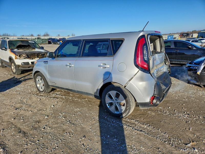 Photo 2 from auction – 2016 KIA SOUL with VIN KNDJN2A20G7837785