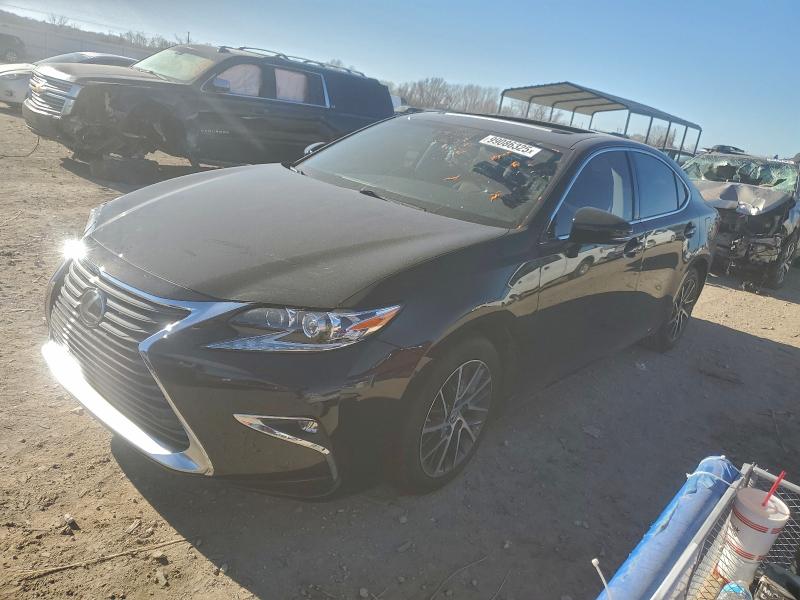LEXUS ES 350 2017 with VIN 58ABK1GG2HU070846 - Photo from auction