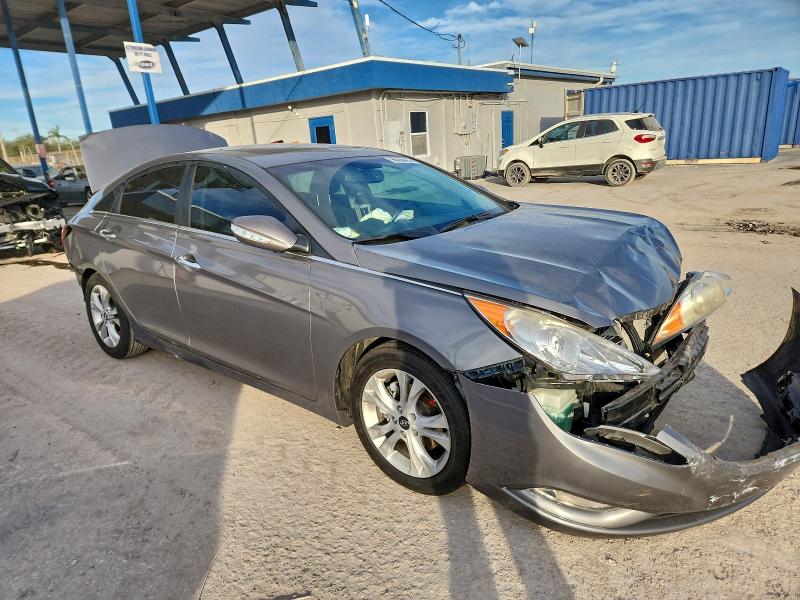 Photo 4 from auction – 2011 HYUNDAI SONATA SE with VIN 5NPEC4AC3BH058039