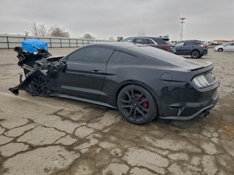 Photo 2 from auction – 2018 FORD MUSTANG with VIN 1FA6P8CF8J5159881