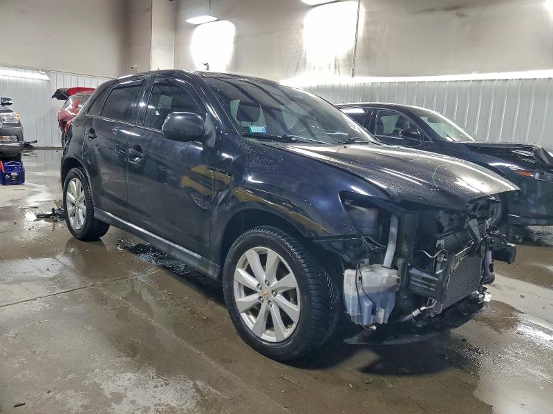 Photo 4 from auction – 2014 MITSUBISHI OUTLANDER with VIN 4A4AR3AU7EE024845