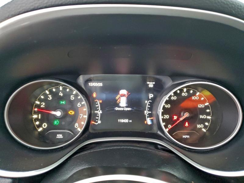 Photo 9 from auction – 2018 JEEP COMPASS LA with VIN 3C4NJDBB4JT366735