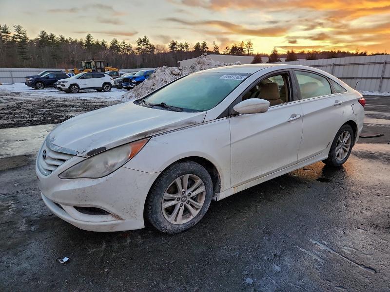 HYUNDAI SONATA GLS 2011 with VIN 5NPEB4AC0BH098579 - Photo from auction