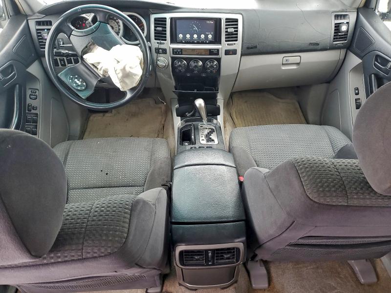 Photo 8 from auction – 2005 TOYOTA 4RUNNER SR with VIN JTEBU14R158032326