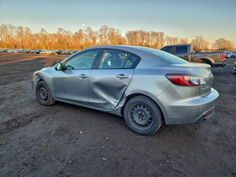 Photo 2 from auction – 2011 MAZDA 3 with VIN JM1BL1UG0B1476310