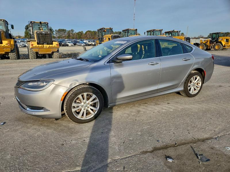 CHRYSLER 200 LIMITE 2015 with VIN 1C3CCCAB7FN684034 - Photo from auction