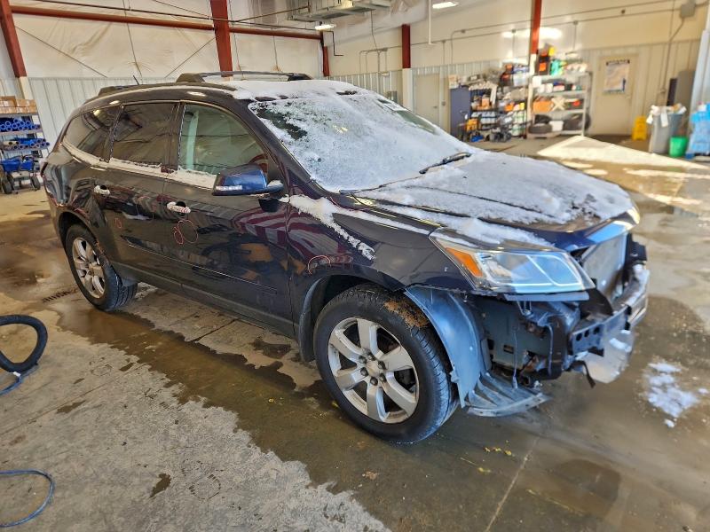 Photo 4 from auction – 2017 CHEVROLET TRAVERSE L with VIN 1GNKVGKDXHJ119481