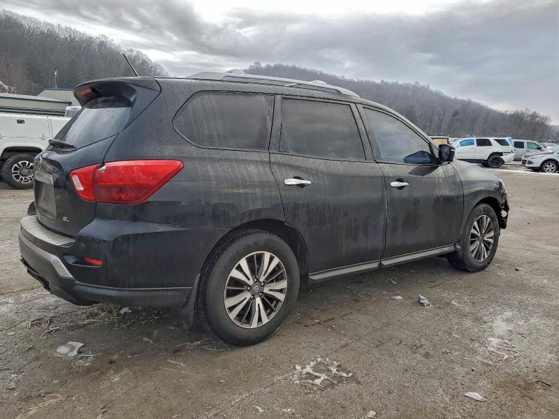 Photo 3 from auction – 2017 NISSAN PATHFINDER with VIN 5N1DR2MN9HC682696