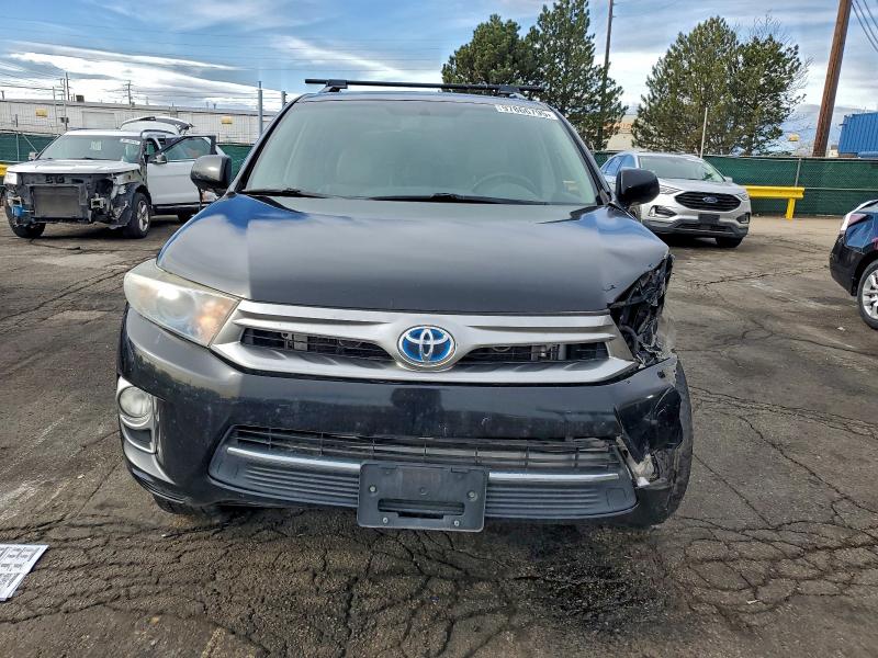 Photo 5 from auction – 2013 TOYOTA HIGHLANDER with VIN JTEDC3EH6D2018615