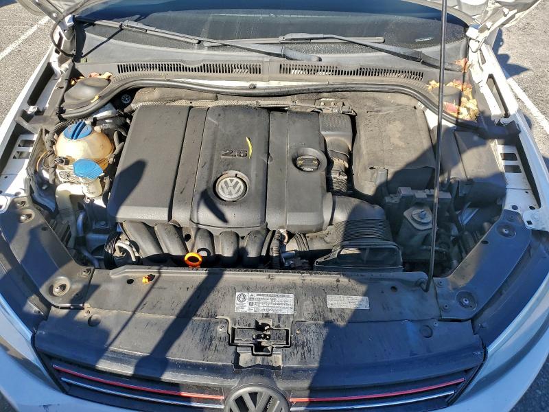 Photo 11 from auction – 2012 VOLKSWAGEN JETTA SEL with VIN 3VWLP7AJ2CM380613