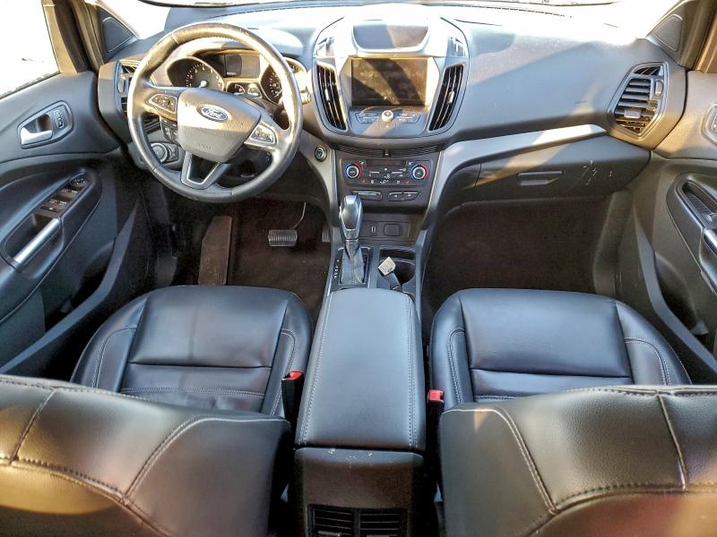 Photo 8 from auction – 2019 FORD ESCAPE SEL with VIN 1FMCU9HD4KUA71433