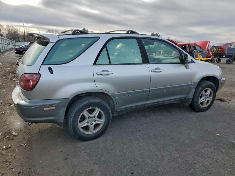Photo 3 from auction – 2000 LEXUS RX 300 with VIN JT6HF10U3Y0101241