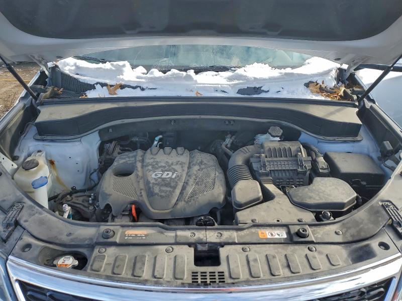 Photo 12 from auction – 2014 KIA SORENTO LX with VIN 5XYKTCA64EG523799
