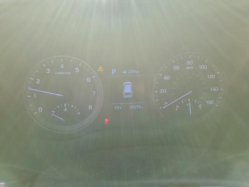 Photo 9 from auction – 2020 HYUNDAI TUCSON LIM with VIN KM8J3CA44LU103185