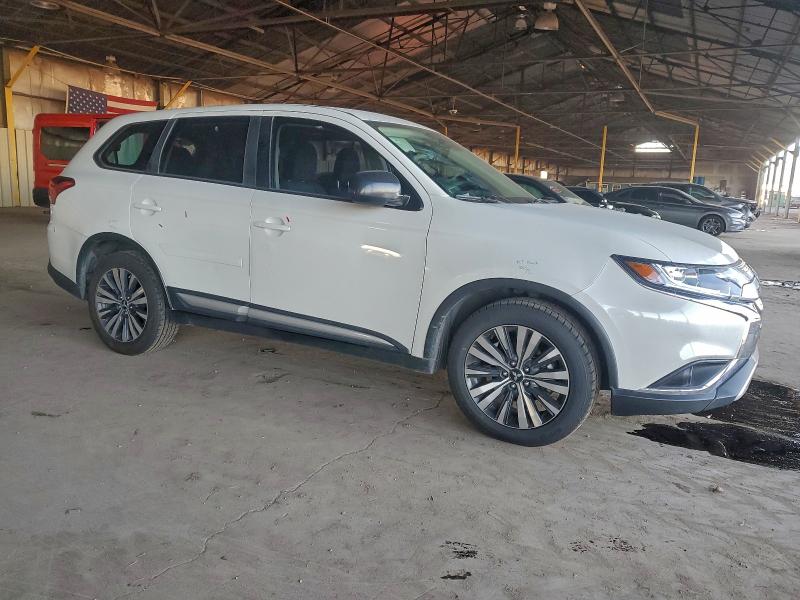 Photo 4 from auction – 2020 MITSUBISHI OUTLANDER with VIN JA4AD2A34LZ039939