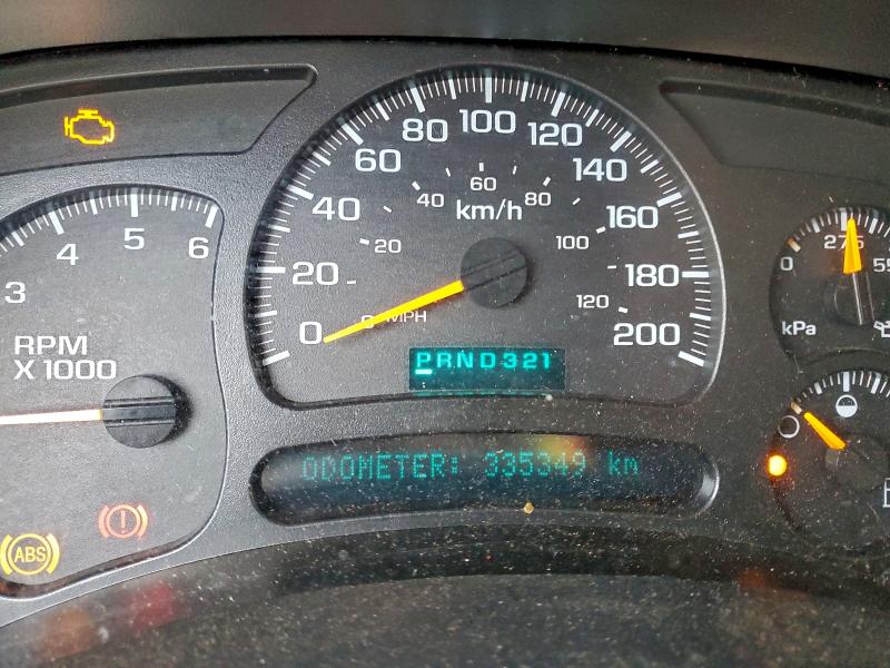 Photo 9 from auction – 2004 CHEVROLET SILVERADO with VIN 2GCEK19T041116022