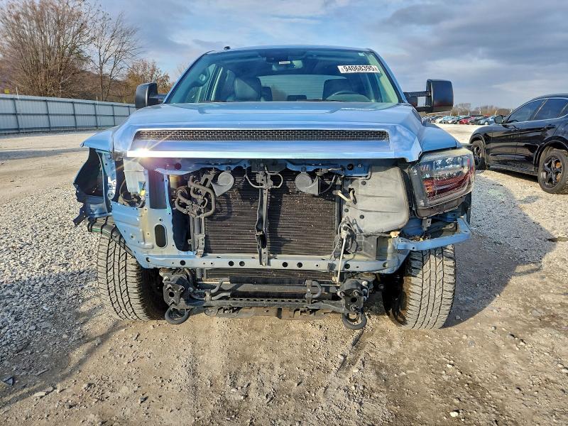 Photo 5 from auction – 2018 TOYOTA TUNDRA CRE with VIN 5TFHW5F14JX774906