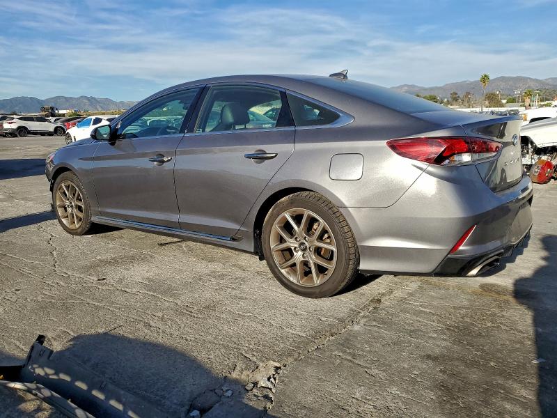 Photo 2 from auction – 2018 HYUNDAI SONATA SPO with VIN 5NPE34AB8JH693831