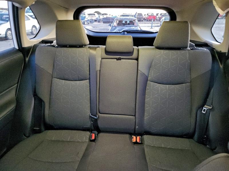 Photo 10 from auction – 2022 TOYOTA RAV4 XLE with VIN 2T3W1RFV7NW203243