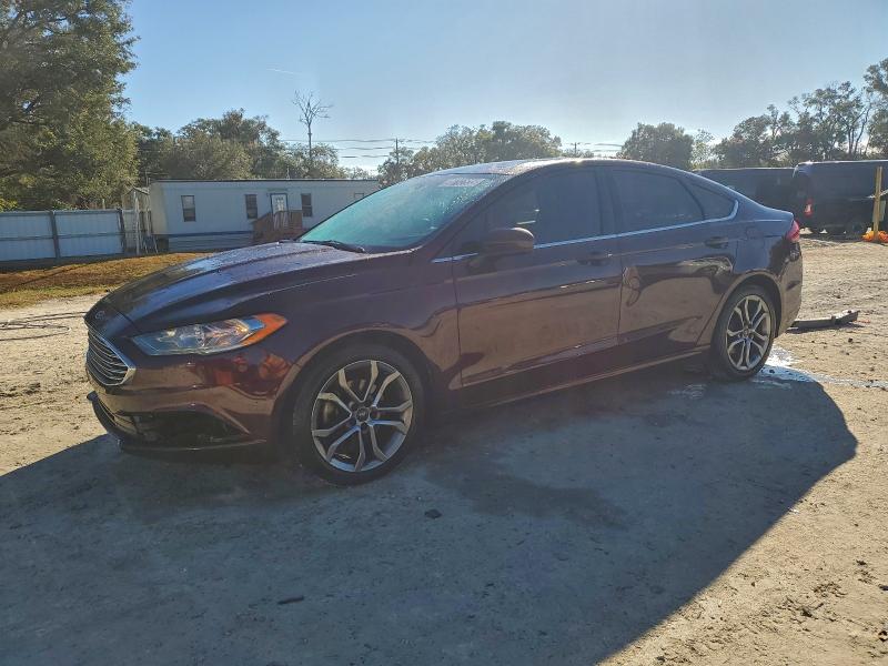 FORD FUSION SE 2017 with VIN 3FA6P0HD1HR353216 - Photo from auction
