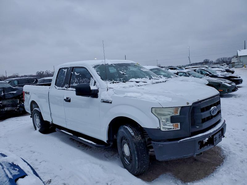 Photo 4 from auction – 2015 FORD F150 SUPER with VIN 1FTFX1EF9FKF08098