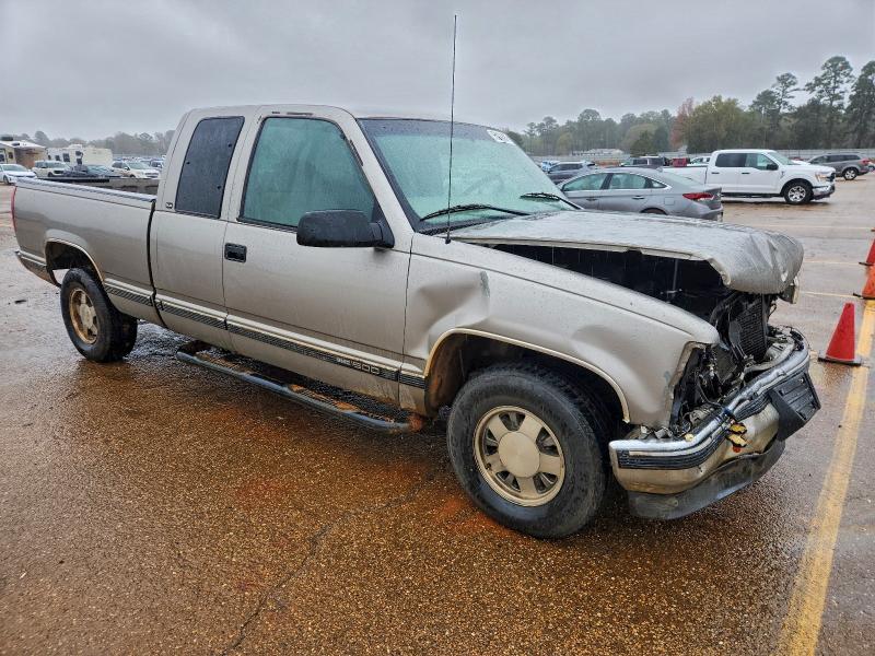 Photo 4 from auction – 1998 GMC SIERRA C15 with VIN 2GTEC19R4W1515875