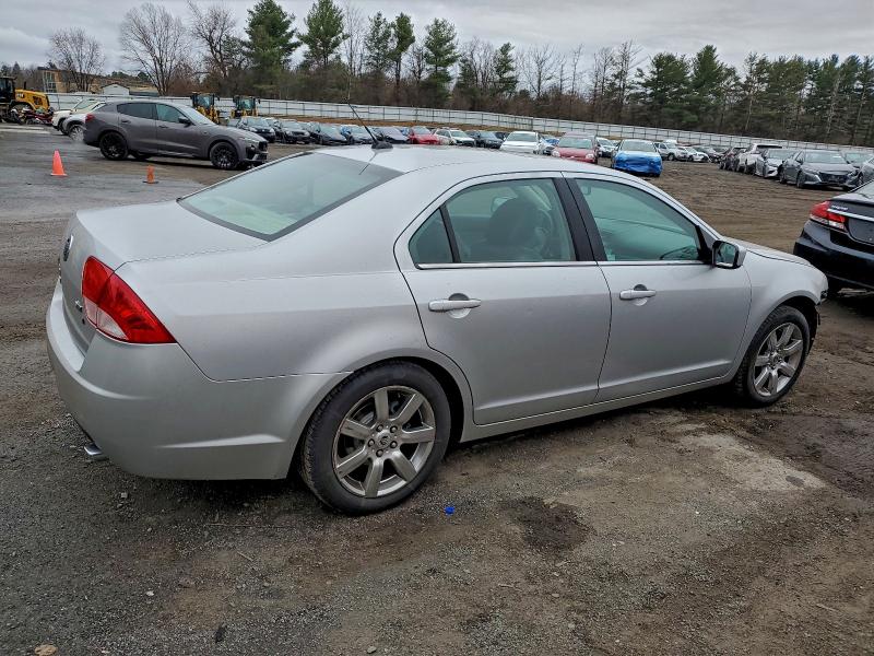 Photo 3 from auction – 2010 MERCURY MILAN PREM with VIN 3MEHM0JG6AR647845