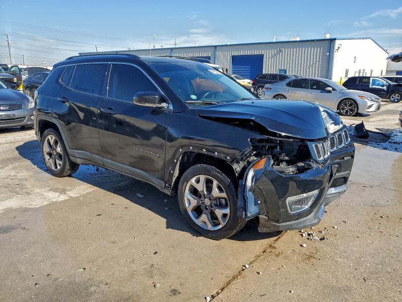 Photo 4 from auction – 2018 JEEP COMPASS with VIN 3C4NJDCB8JT199374