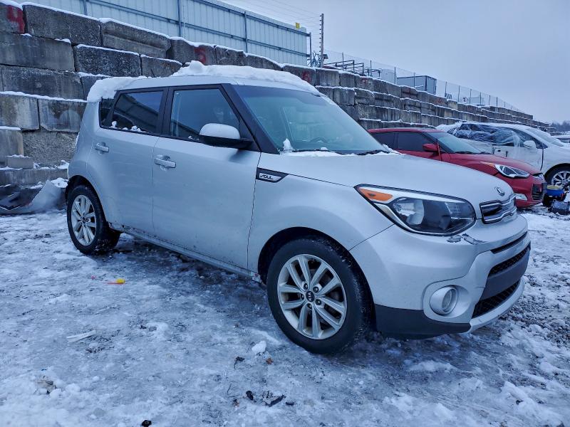 Photo 4 from auction – 2017 KIA SOUL + with VIN KNDJP3A54H7411013
