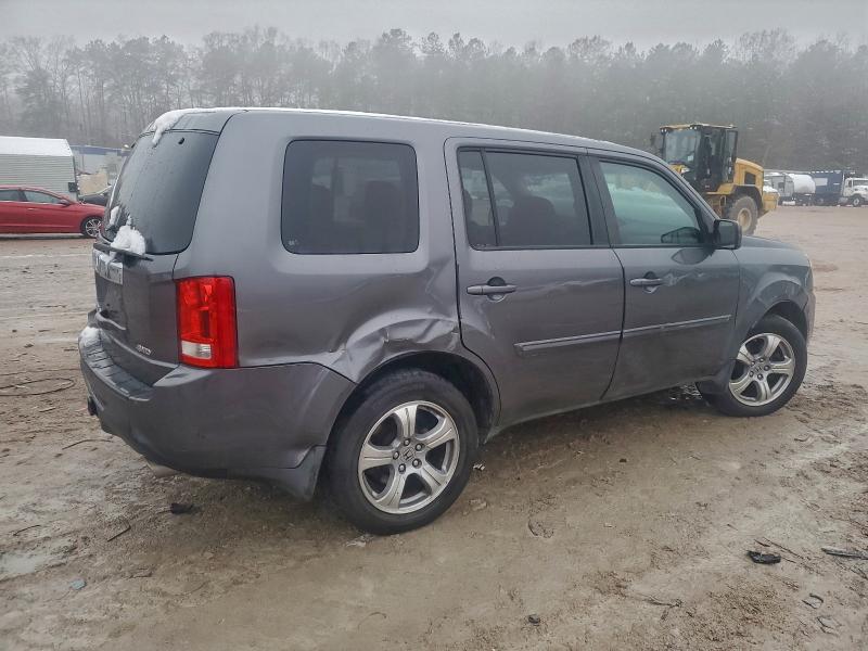 Photo 3 from auction – 2015 HONDA PILOT EXLN with VIN 5FNYF4H74FB027576