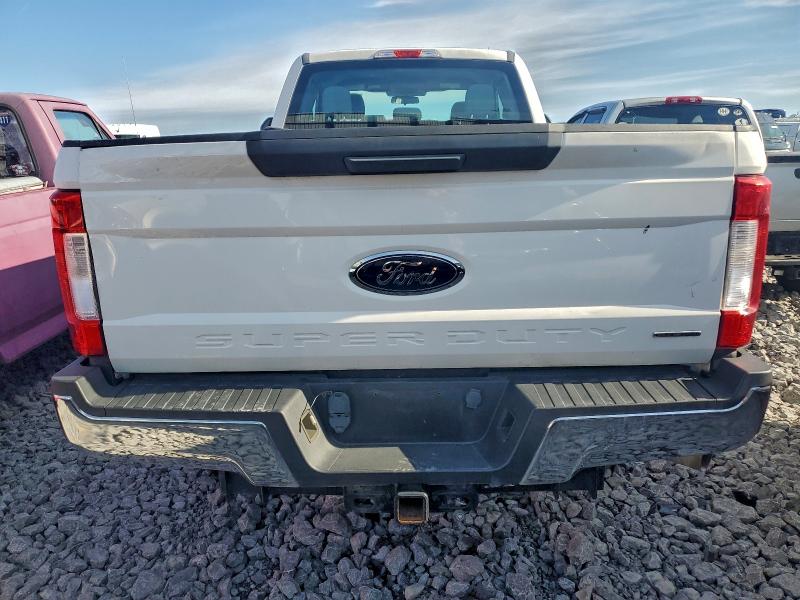 Photo 6 from auction – 2017 FORD F250 SUPER with VIN 1FT7X2B66HEE24496