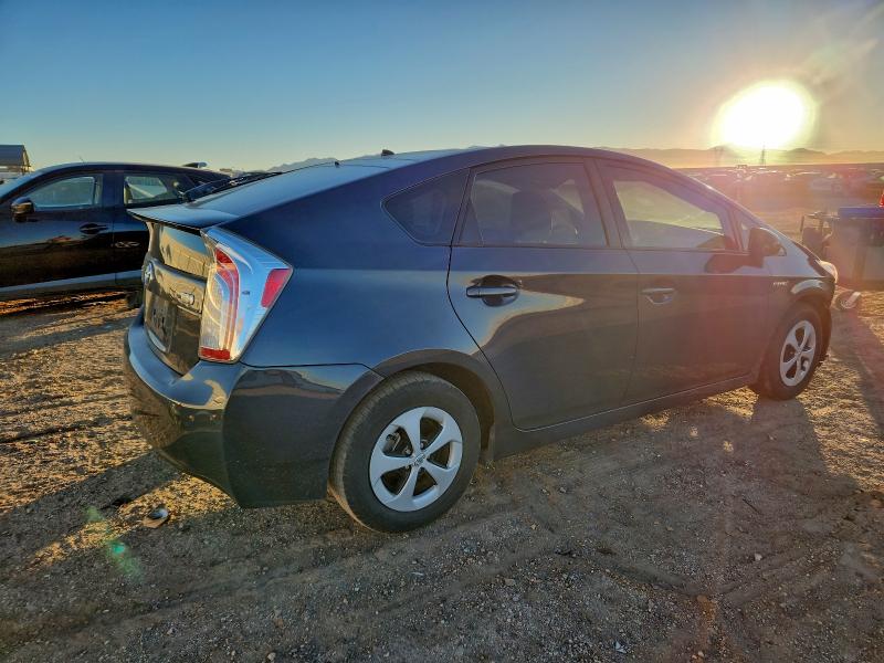 Photo 3 from auction – 2013 TOYOTA PRIUS with VIN JTDKN3DU9D1627594